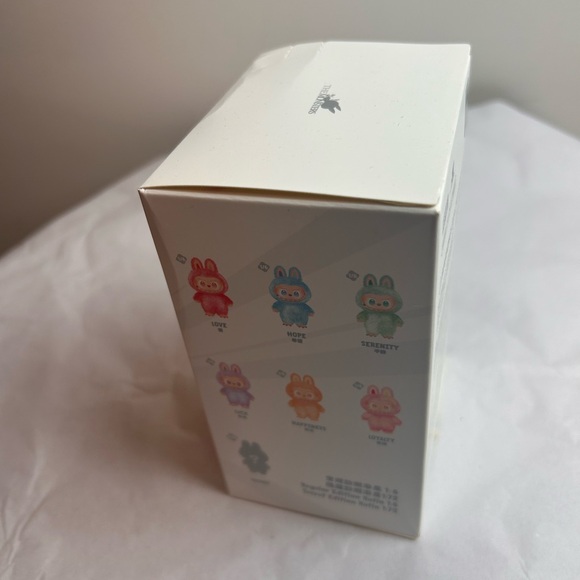 Big into Energy Authentic LABUBU - Picture 16 of 16